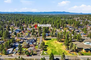 1365 NW Jacksonville Ave, Bend, OR 97703 - Photo 43