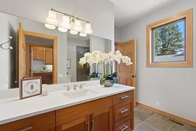 1365 NW Jacksonville Avenue, Bend, OR 97703 - Photo 15
