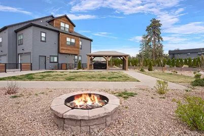 20534 Empire Avenue, Bend, OR 97701 - Photo 29