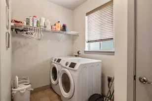 61285 Bronze Meadow Ln, Bend, OR 97702 - Photo 17