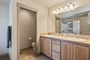 61285 Bronze Meadow Ln, Bend, OR 97702 - Photo 25