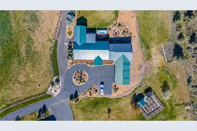 10000 SW Lyons Drive, Culver, OR 97734 - Photo 11