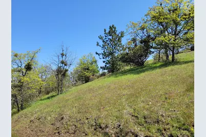 3635 High Prairie Drive, Medford, OR 97504 - Photo 13