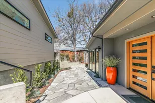 852 Oak St, Ashland, OR 97520 - Photo 71