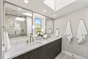 852 Oak St, Ashland, OR 97520 - Photo 37