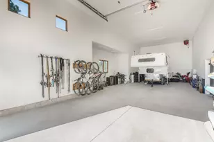 63950 Tyler Rd, Bend, OR 97703 - Photo 39