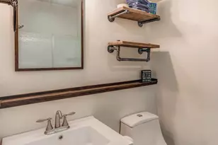 63950 Tyler Rd, Bend, OR 97703 - Photo 47