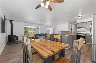 60091 Hopi Rd, Bend, OR 97702 - Photo 13