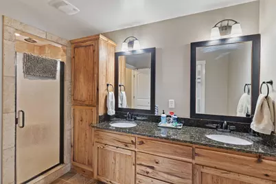 2794 Esther Lane, Grants Pass, OR 97527 - Photo 17