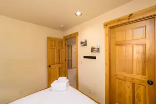 1612 Prairie Falcon Dr, Redmond, OR 97756 - Photo 15