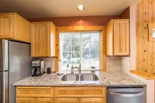 1612 Prairie Falcon Dr, Redmond, OR 97756 - Photo 9