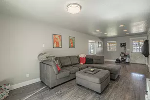 549 Wilson Rd, Central Point, OR 97502 - Photo 5