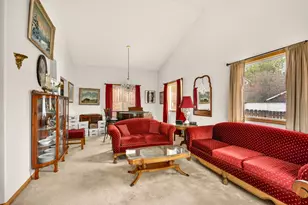 3059 SW 36th St, Redmond, OR 97756 - Photo 5