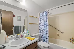 1030 Red Mountain Dr, Grants Pass, OR 97526 - Photo 15