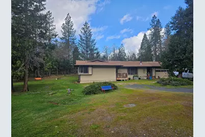 1030 Red Mountain Drive, Grants Pass, OR 97526 - Photo 1