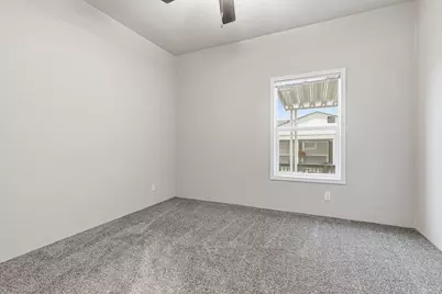 8401 Old Stage Rd Road #25, Medford, OR 97504 - Photo 11