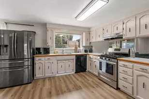 2532 Southport Wy, Medford, OR 97504 - Photo 15