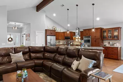 1025 McPhearson Lane, Medford, OR 97504 - Photo 15