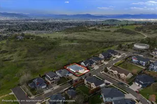 1025 McPhearson Ln, Medford, OR 97504 - Photo 37