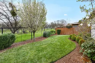 1025 McPhearson Ln, Medford, OR 97504 - Photo 27