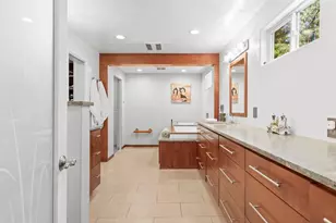 13327 Hwy 234, Gold Hill, OR 97525 - Photo 25