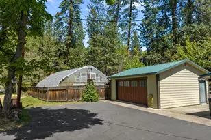 13327 Hwy 234, Gold Hill, OR 97525 - Photo 57