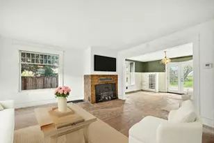 811 NW 5th St, Grants Pass, OR 97526 - Photo 7