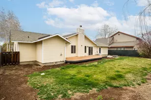 730 NW 19th Pl, Redmond, OR 97756 - Photo 29