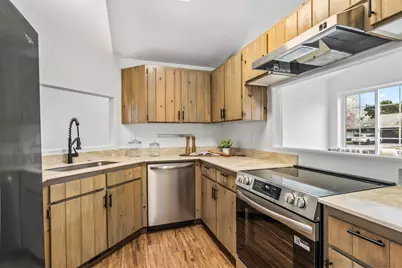 730 NW 19th Place, Redmond, OR 97756 - Photo 5