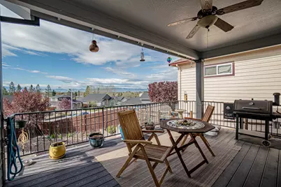 1050 Azure Way, Eagle Point, OR 97524 - Photo 29