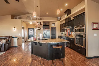 1050 Azure Way, Eagle Point, OR 97524 - Photo 17