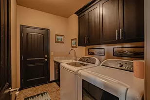 1050 Azure Way, Eagle Point, OR 97524 - Photo 23