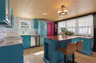 64900 Hunnell Rd, Bend, OR 97703 - Photo 11