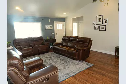 2839 Glacier Drive, Klamath Falls, OR 97603 - Photo 5