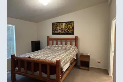 11736 Chinquapin Drive, Crescent Lake, OR 97733 - Photo 7