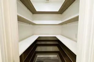 2069 NE Hollowtree Ln, Bend, OR 97701 - Photo 15