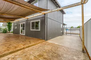 450 Freeman Rd, Central Point, OR 97502 - Photo 3