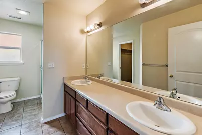 450 Freeman Road, Central Point, OR 97502 - Photo 17