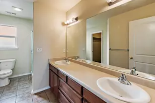 450 Freeman Rd, Central Point, OR 97502 - Photo 17