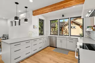 56670 Sunstone Loop, Bend, OR 97707 - Photo 31