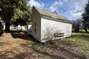 52312 5th St, Fort Klamath, OR 97626 - Photo 11