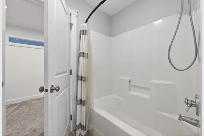 19811 Kenzie Avenue, Bend, OR 97702 - Photo 33