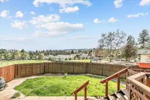 500 Mary Ann Dr, Jacksonville, OR 97530 - Photo 25