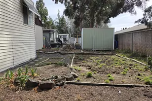 2200 NE Hwy 20, Bend, OR 97701 - Photo 31