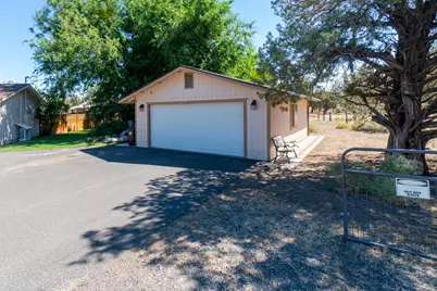 2218 SW 79th Street, Redmond, OR 97756 - Photo 25