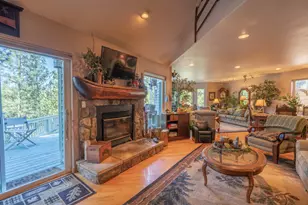 60655 River Bend Dr, Bend, OR 97702 - Photo 17