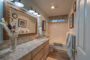 60655 River Bend Dr, Bend, OR 97702 - Photo 33