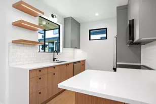 637 NE Marshall Ave, Bend, OR 97701 - Photo 9