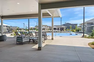 3712 NE Petrosa Ave, Bend, OR 97701 - Photo 27