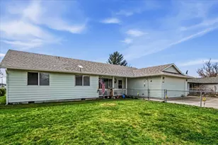 1122 NE Manzanita St, Prineville, OR 97754 - Photo 27